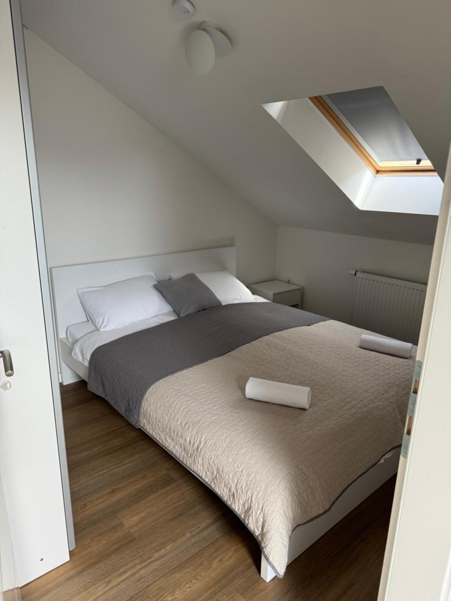 Xl Apartman Teslić Eksteriør billede