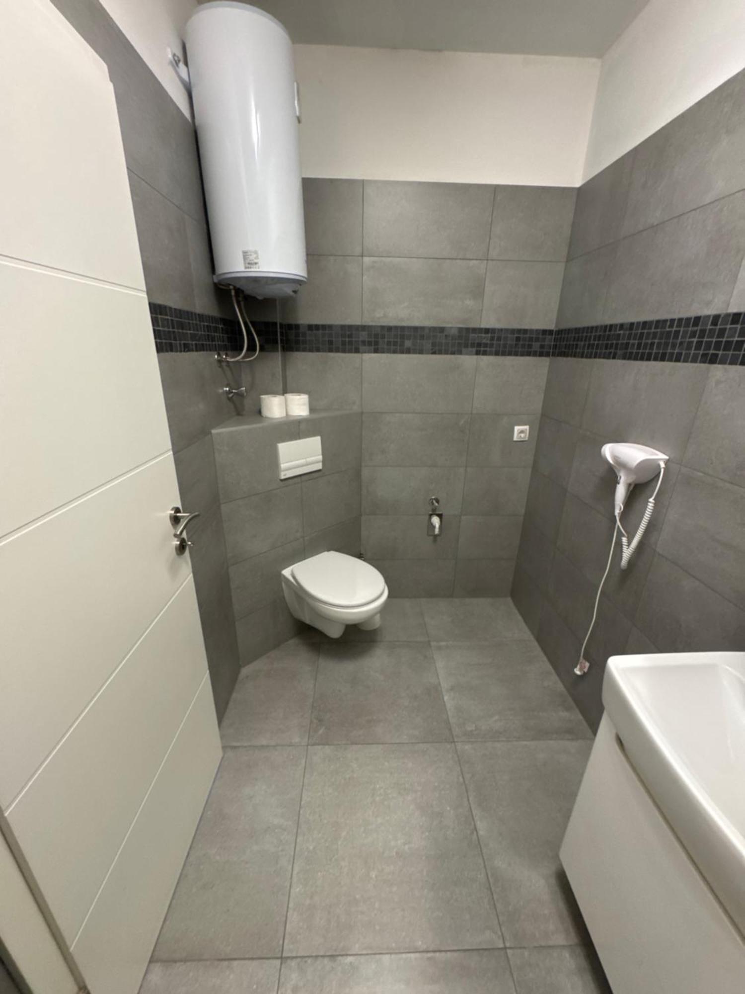Xl Apartman Teslić Eksteriør billede
